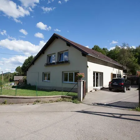 D'hotes Les Houes Bed & Breakfast La Grande Fosse