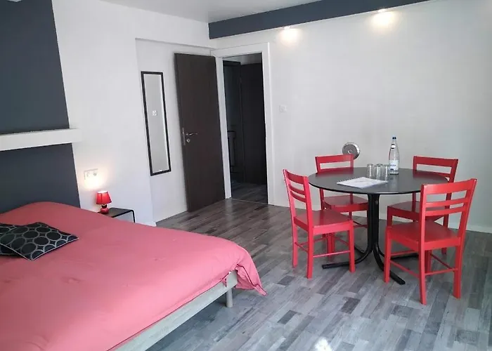 住宿加早餐酒店 D'hotes Les Houes 3*