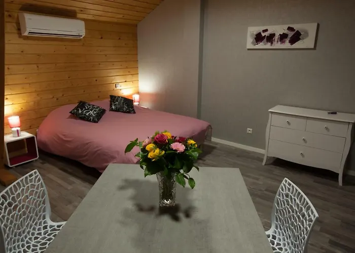 D'hotes Les Houes 住宿加早餐酒店